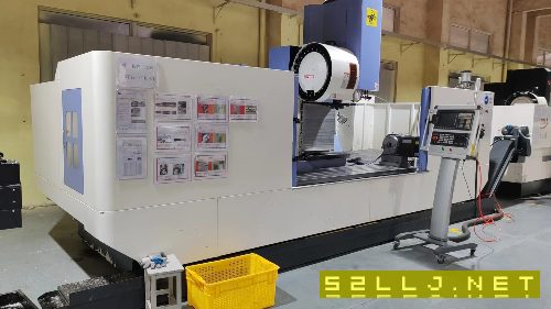 臺群2500型材機(jī)