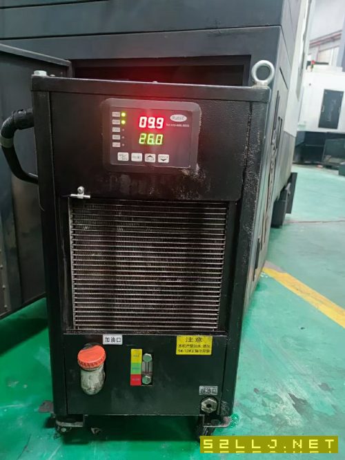 2018年臺灣旭正850數控銑，發那科MF系統，三軸硬軌，.