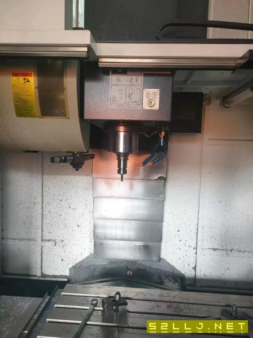剛剛到貨精品德陽1166加工中心，2023年的機(jī)器，安裝少.
