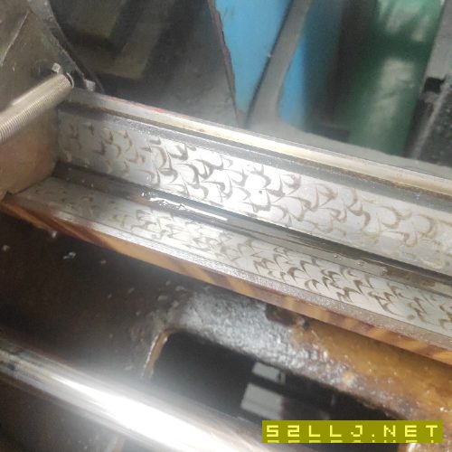 出售:秦川格蘭德14321500萬能磨床