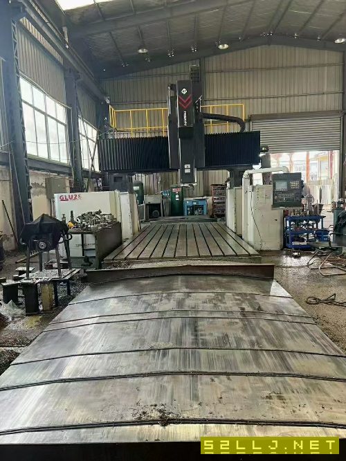 海天GLU28X60龍門加工中心