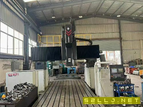 海天GLU28X60龍門加工中心
