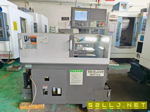 使用三百小時日本津上BM162超精密走芯排刀車，精度一.