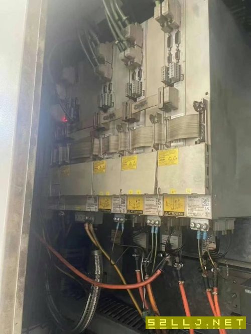 臺灣富裕數控銑鏜床加工中心一臺