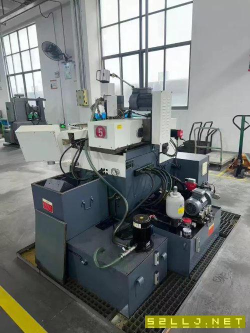 2臺寧江3610數控滾齒機