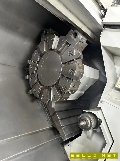 馬扎克QTN200-1000U斜身車回轉直徑：675mm加工直徑.