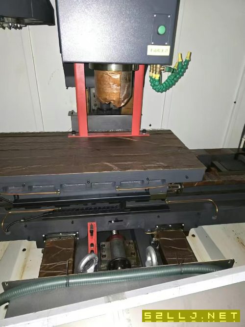 全新寶雞850加工中心