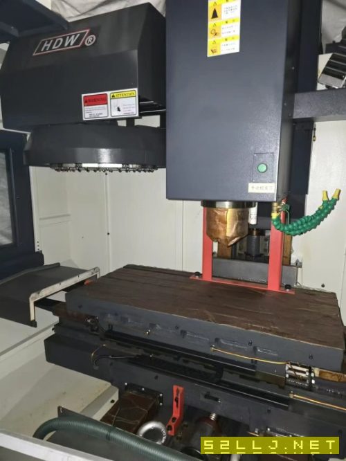 全新寶雞850加工中心
