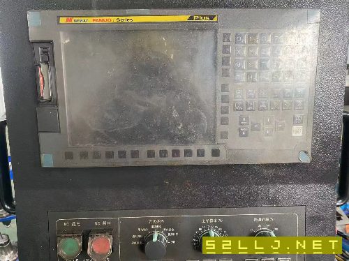 紐威6028龍門，工作臺6x2米，三軸行程6200x3200x1000，門寬2.8米，門高1.65.