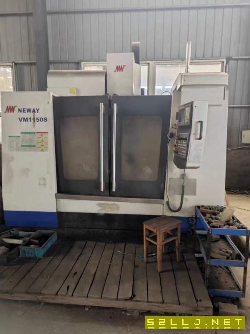 精品2019年紐威VM1150S加工中心，發(fā)那科MF系統(tǒng)，羅毅8.