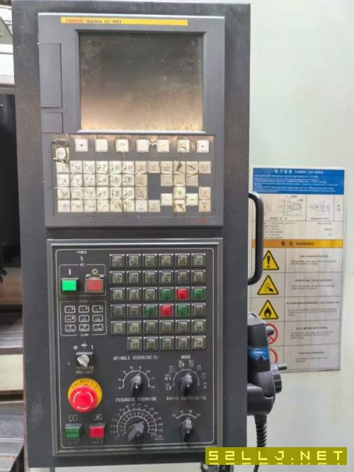 海天1000L加工中心，運行優良，行程1000600，BT40主軸.