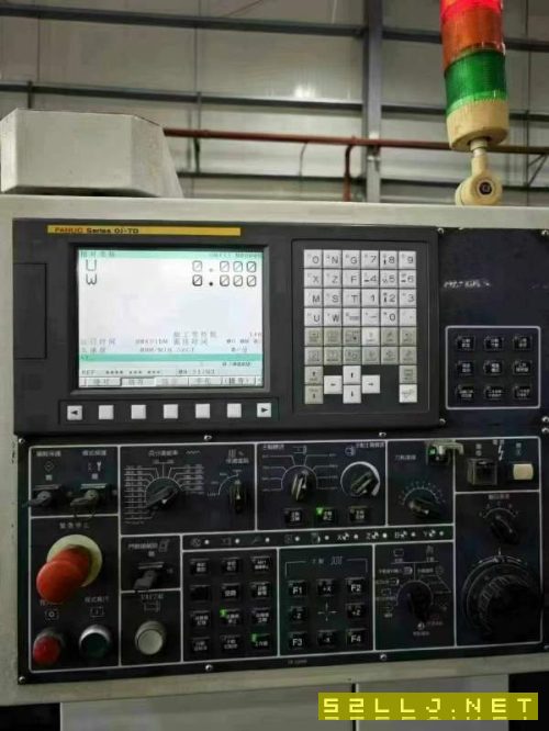 臺灣原裝程泰GA2600，加工長度600，回轉直徑580，主軸.