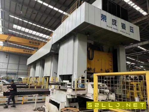 極品少用榮鍛四點機械壓力機沖壓生產線規格：（2000T/.