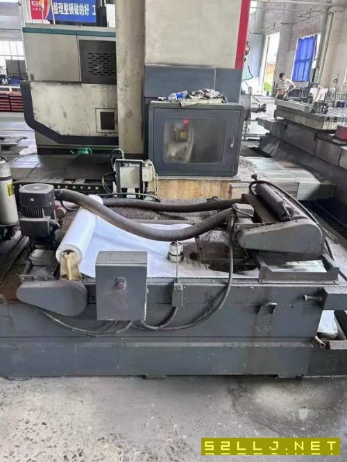 精品9成新昆機6513B數控鏜床、行程3000/2000/900、西.