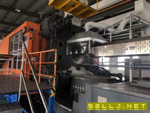在位出售震雄2200噸注塑機出膠14KG便宜處理，有需要的.