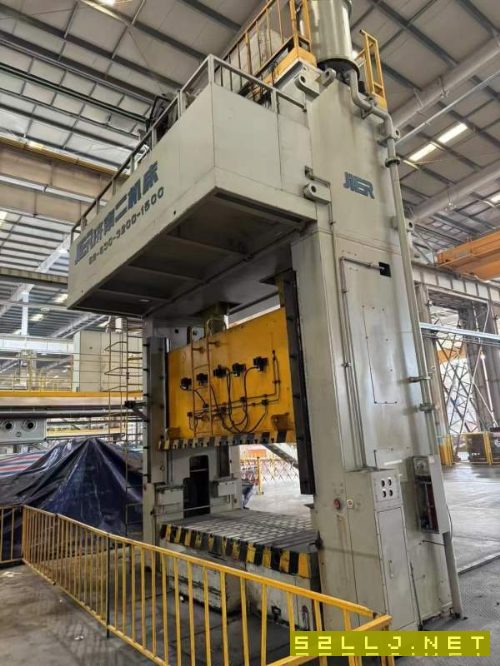 剛下來精品一批閉式雙點壓力機630T2臺400T7臺，250T5.