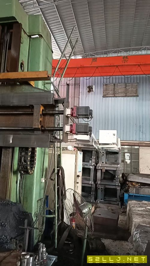 在位出售東方機床廠重型B2025龍門刨床，裝上銑頭就是.