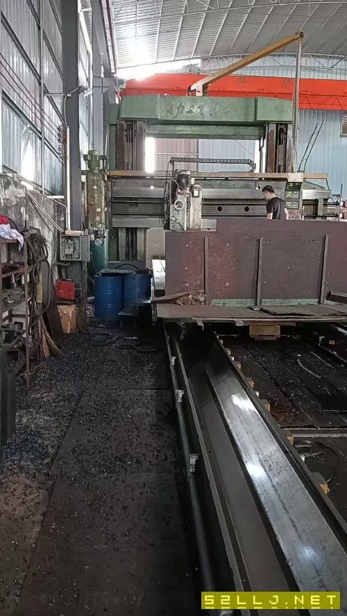 在位出售東方機床廠重型B2025龍門刨床，裝上銑頭就是.
