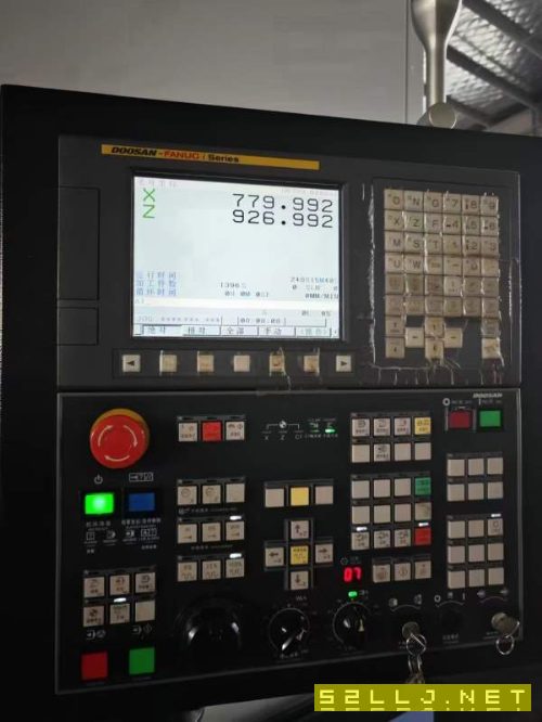2019年斗山PUMAV835數控立車，切削直徑:830mm，車削長.