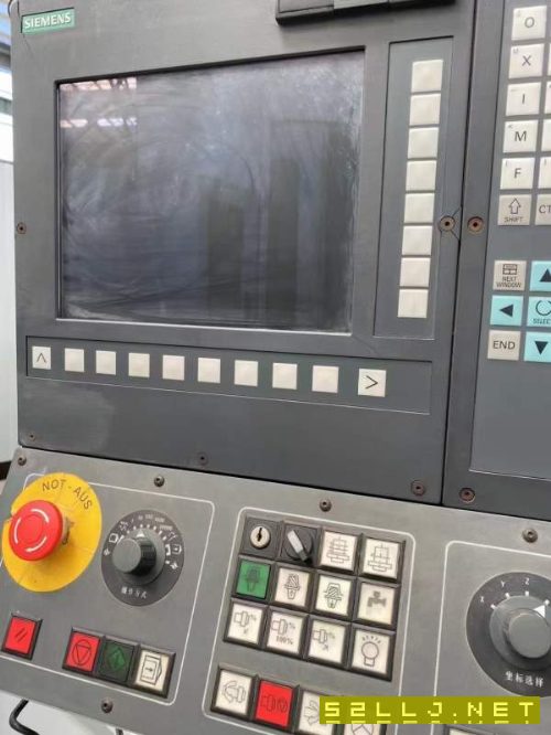 低價清貨處理兩臺基本未用的北京一機714控數銑，齒輪b.
