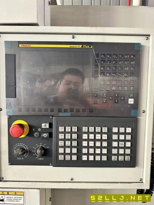 云南琥正同款兩臺加工長度1500數控斜車