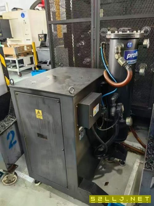 韓國原裝威亞500雙臺臥加，硬軌機50主軸齒輪頭，60把.