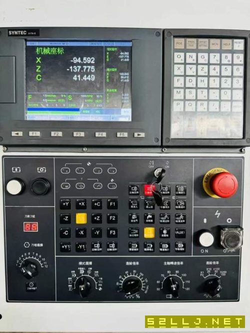 野川澤500斜軌刀塔機，臺灣新代系統，帶龍舟排削機