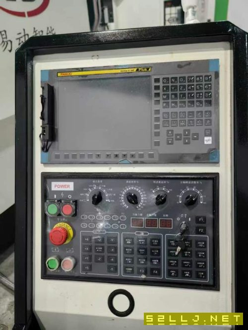 無錫易動4500型材機，鑄件機身.三軸滾柱線軌，發那科0.