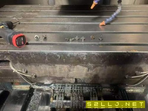 工廠在位便宜一臺臺灣大金1160數控銑，三菱m80系統，B.