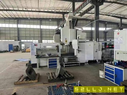 出售南京諾克GMC-2014S數控龍門加工中心一臺、工作臺2.