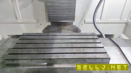 同款兩臺2020年雅力士VH850加工中心，三菱M80系統，三.