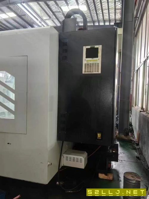 雅力士VL1580數控銑床一臺，發那科MF普拉斯系統，BT50.