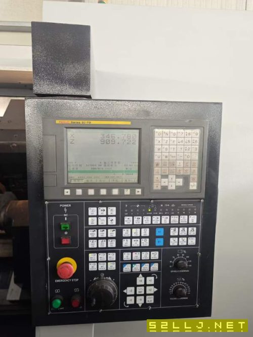海天重型大臥車，加工長(zhǎng)度1500，價(jià)格不貴，需要的聯(lián)系