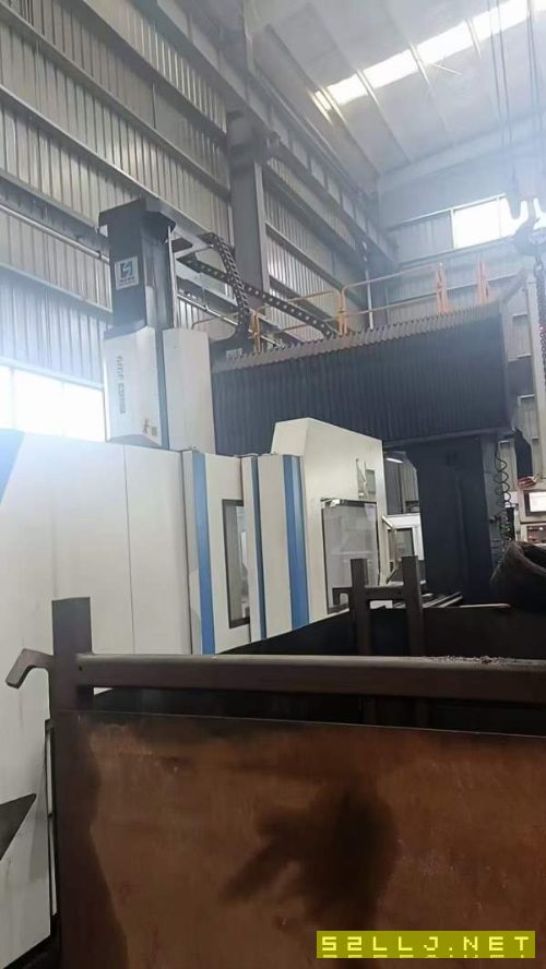 湖南工廠剛剛買下國盛4027龍門一臺，工作臺2米4米，門.