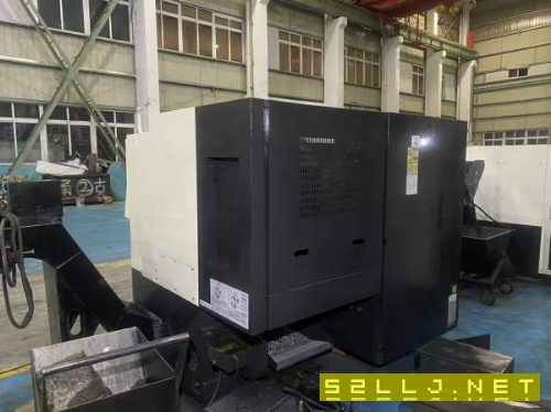剛剛到貨威亞E200c數控車床，8寸卡盤，12工位刀架，通.