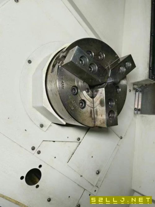 同款四臺馬扎克QT200L數控車床回轉直徑660mm加工直徑3.