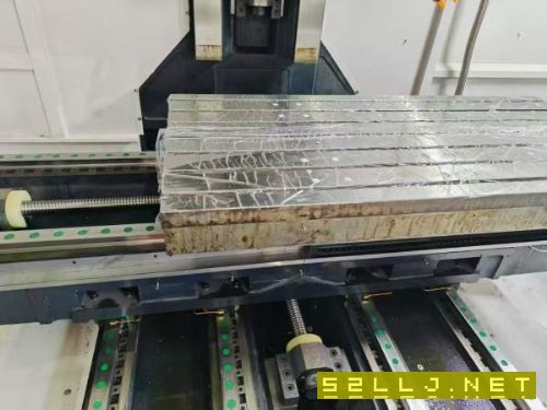 全新機，二手價，1580重型加工中心。三菱M80系統。BT5.