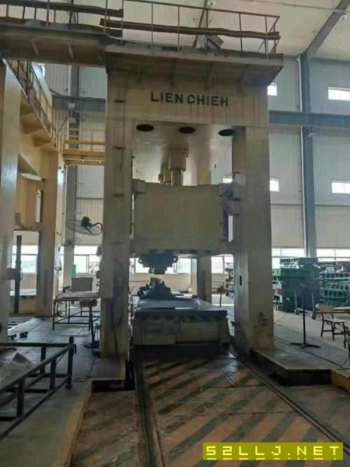 美麗桂林歡迎你們，剛剛買(mǎi)下00500沖壓流水線(xiàn)，需要的.