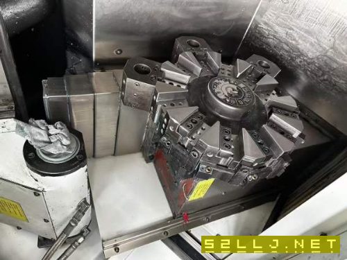 9.5新程泰GLS200數控車床，線軌機。加配10寸卡盤，對.