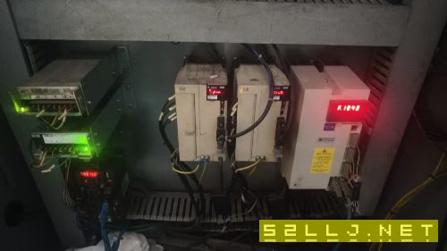 沈陽I5T5.2數(shù)控斜規(guī)刀塔機床一臺，8寸中空