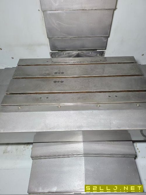 同款2臺美國哈挺GX710PLus小鋼炮加工中心，BT40主軸/.