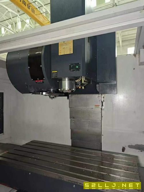 項目后一臺，臺灣麗偉V-50L立加，BT40大主軸直徑190，.