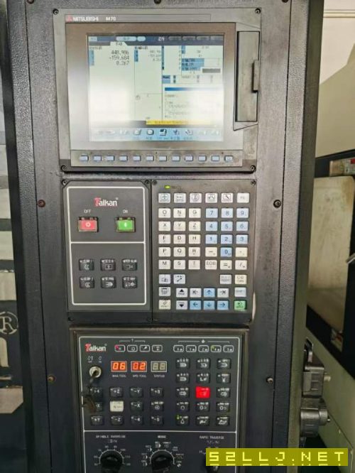 新到一臺2017年臺群856加工中心臺群經典機型三菱M70系.