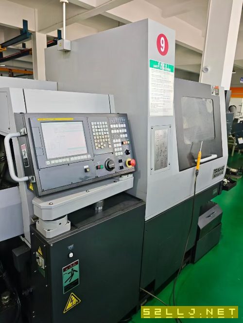同款兩臺日本津上走心機B0325-II，棒料通過尺寸32mm，.