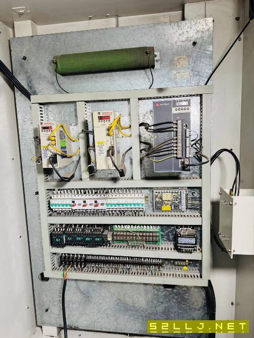 61100&#215;3米重型數控車床