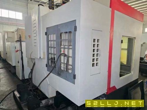 臺灣穎元AU855重型加工中心，配發那科MD系統，BT40主.