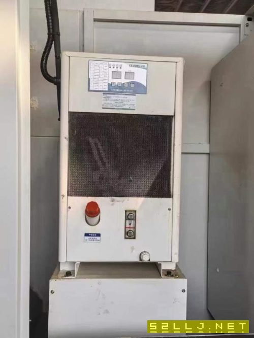 同款二臺2023年底臺功850加工中心，主軸直聯12000轉帶.