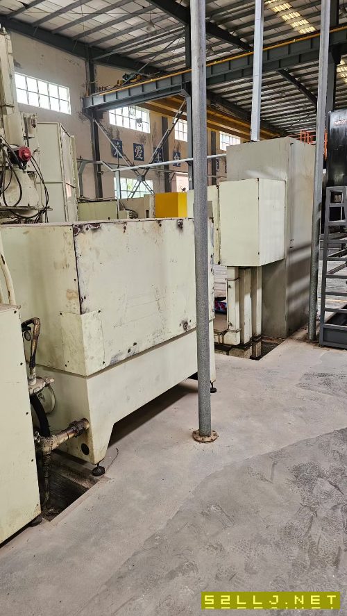 美國辛辛那提1250六工位臥式鏜銑加工中心