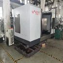 出售:2013年臺灣高峰1370數控銑床，三軸硬軌，BT50齒輪頭6000rpm.