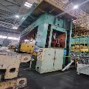 急售：框架式新款2000噸液壓機，天津鍛壓產，新款，臺面4.2米乘2.